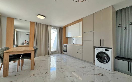 Светлая односпальная квартира в комплексе Emilia Romana Park, Солнечный берег