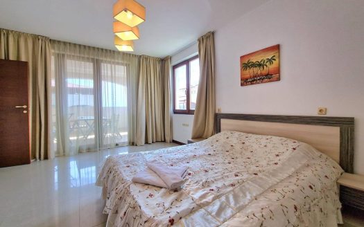 Двухкомнатная квартира 104 м² в комплексе Casa Real, первая линия, Святой Влас