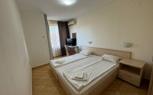 Просторная квартира с одной спальней в комплексе Golden Dreams