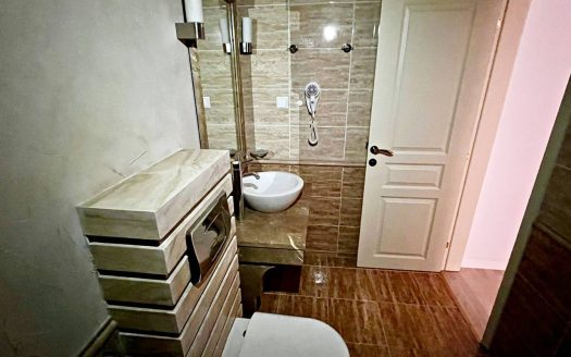 Просторная квартира с одной спальней 92 м² в комплексе Golden Rainbow, Солнечный берег