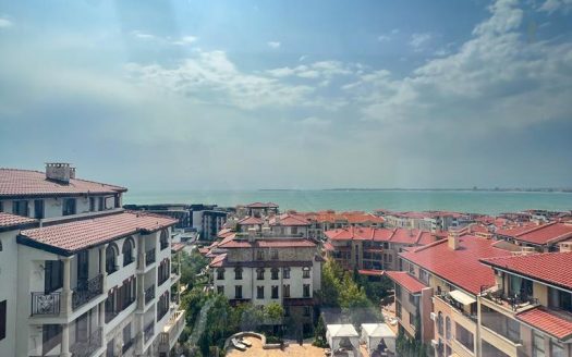 Многокомнатный апартамент-триплекс у моря с потрясающими панорамами, Святой Влас  — комплекс Артур