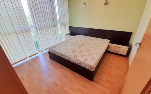 Продается просторная двухкомнатная квартира в комплексе Marina Holiday Club, расположенном в уютном курортном городе Поморие.