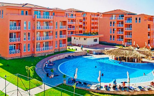 Уютная двухкомнатная квартира в современном комплексе рядом с Солнечным Берегом — комплекс Санни Дэй 6