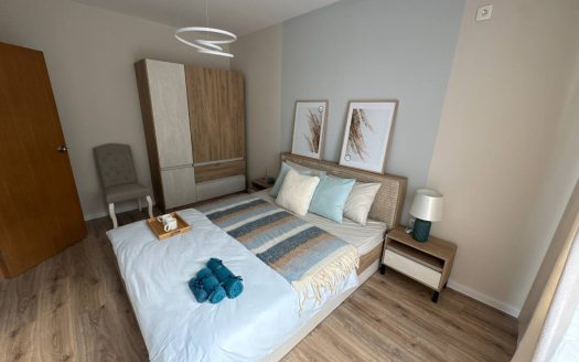 Двухкомнатная квартира у моря в Святом Власе с новым ремонтом и низкой таксой обслуживания