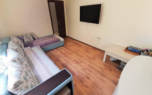 Просторная трёхкомнатная квартира в комплексе Sea Diamond, район Какао Бич, Солнечный берег