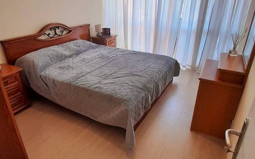 Трёхкомнатный апартамент в комплексе Сан Сити 3, район Какао Бич, Солнечный берег