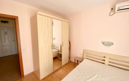 Просторный апартамент с одной спальней в Святом Власе – Fort Noks Crown