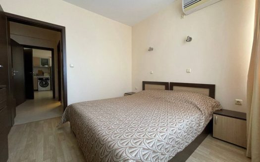 Продается просторный двухкомнатный апартамент в комплексе Saint Valentin, Солнечный берег