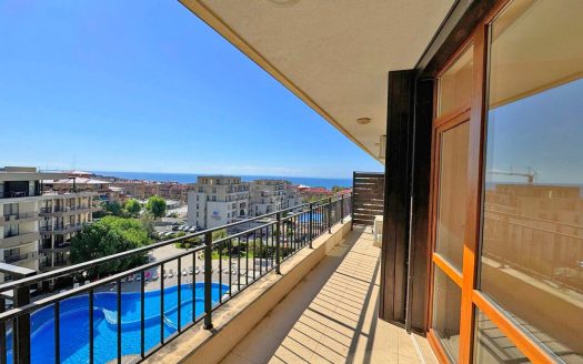 Просторный апартамент с одной спальней в Святом Власе – Luxor