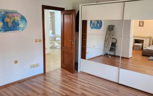 Роскошный пентхаус с тремя спальнями в комплексе «Етара 1», Святой Влас