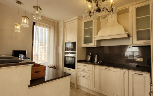 Элитный мезонет на трёх уровнях с видом на море в Святом Власе — комплекс Артур