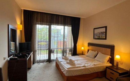 Светлая студия в комплексе Majestic на курорте Солнечный берег