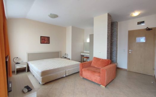 Большая студия в центре курорта с рассрочкой на 2 года —комплекс Royal Sun, Солнечный Берег