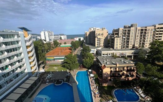 Квартира с одной спальней и просторной террасой — комплекс “Nirwana”, Солнечный Берег