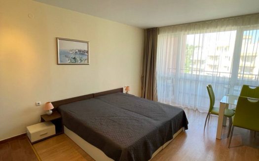 Studio with pool view - complex "Riviera Fort Beach", Ravda