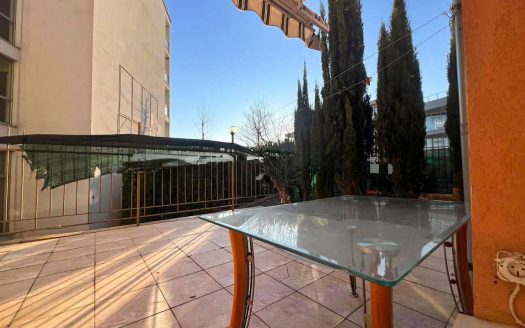 Квартира с собственным двориком у моря — комплекс “Залив”, Святой Влас