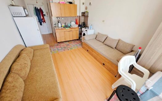 Студия с балконом в комплексе Sunny Day 5, Солнечный берег