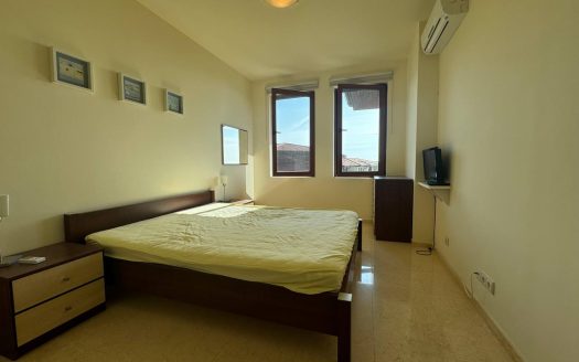 Двухкомнатная квартира с видом на море и бассейн в комплексе Райский сад, Святой Влас