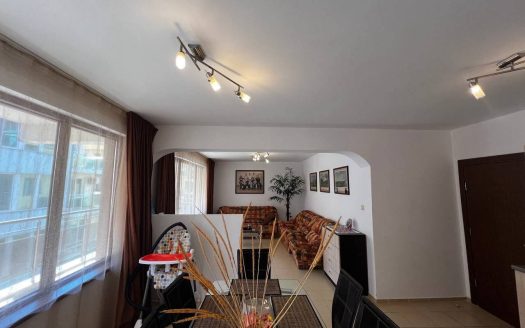 Квартира с одной спальней в жилом доме — Поморие