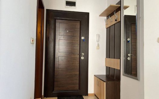 Просторная четырёхкомнатная квартира в районе Чёрное море, Несебр