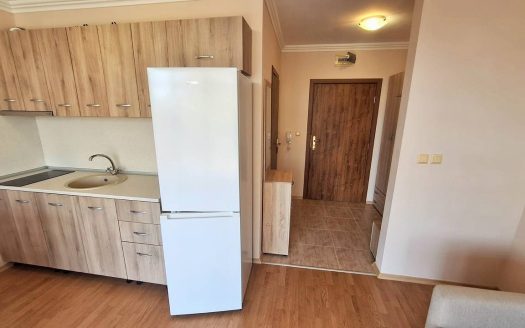 Студия с новым ремонтом и мебелью в комплексе Levsha, Солнечный берег