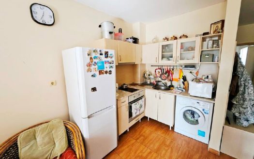 One bedroom apartment with pool view in Sunny Dreams complex, Sunny Beach