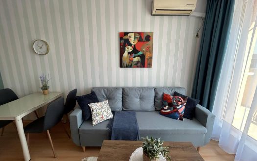 Двухкомнатная квартира в комплексе Sunny Day 6, Солнечный берег