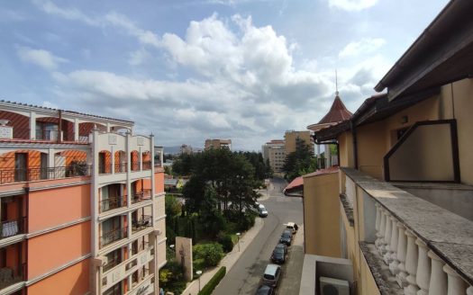 Большая студия в центре курорта с рассрочкой на 2 года —комплекс Royal Sun, Солнечный Берег