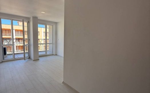 Роскошный трёхкомнатный апартамент с видом на бассейн — J’ADORE Secret Garden, Солнечный Берег