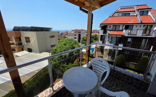 Трёхкомнатная квартира с видом на море в комплексе Sirena, Святой Влас