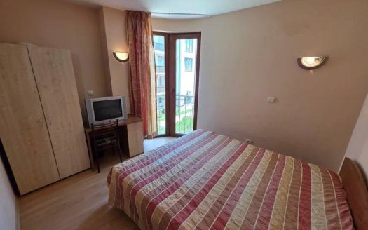 Трёхкомнатная квартира с видом на море в комплексе Sirena, Святой Влас