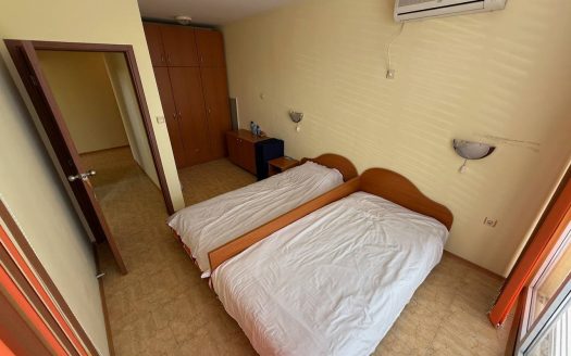 Трехкомнатный апартамент в комплексе Elit 1, Солнечный берег