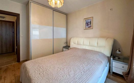 Квартира с одной спальней у моря — комплекс Rich 3, Равда