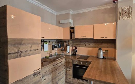 Квартира с одной спальней на первом этаже — комплекс “Фрегата”, Святой Влас