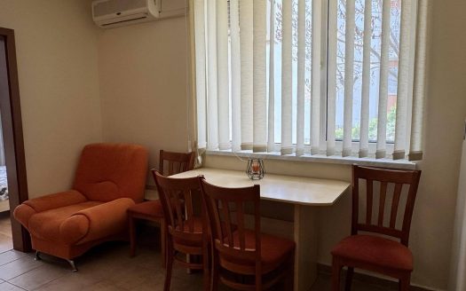 Трёхкомнатная квартира с двумя спальнями в Crown Fort Club, Святой Влас