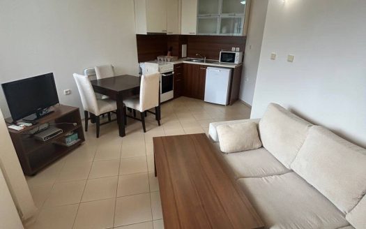 Двухкомнатная квартира в Diamond Sky, Солнечный Берег — выгодное предложение у моря