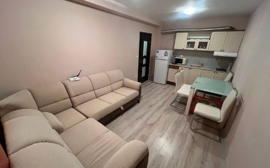 Двухкомнатная квартира на 1 этаже в Родина 2, Святой Влас — комфортное жильё по отличной цене