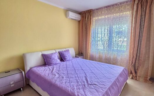 Трехкомнатная квартира в Лазур 1, Святой Влас