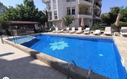 One bedroom apartment in Azuro complex, Sunny Beach - good location and low maintenance fee