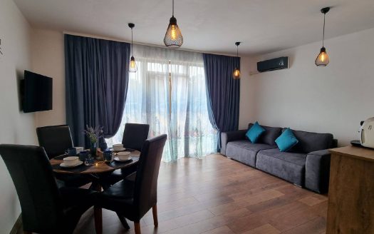 Просторная студия с двориком и отдельным входом в Relax Holiday Complex & Spa, Святой Влас