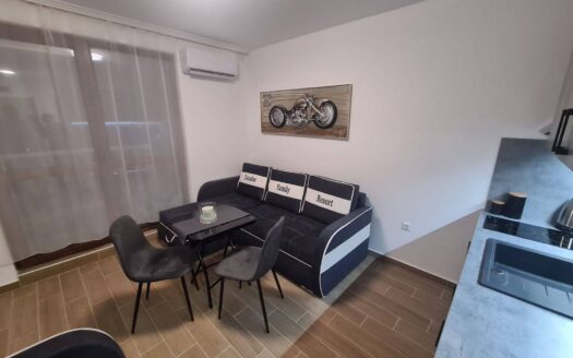 Квартира-студия с видом на бассейн в комплексе Cascadas, Солнечный Берег