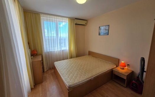 Двухкомнатная квартира на верхнем этаже в Nessebar Fort Club, Солнечный Берег