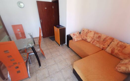 Трёхкомнатная квартира с видом на море и бассейн в комплексе Siana, Святой Влас