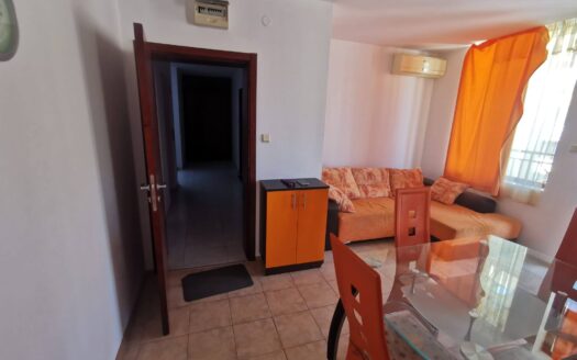 Трёхкомнатная квартира с видом на море и бассейн в комплексе Siana, Святой Влас