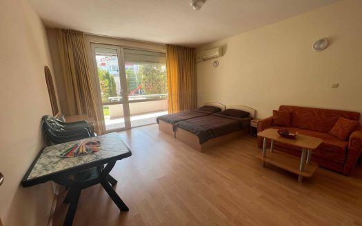 Spacious studio in the complex Sunny Fort, Sunny Beach - a good solution for living and vacationing