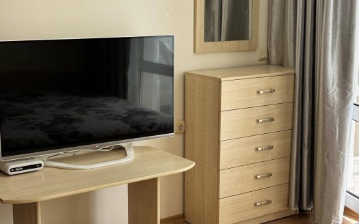 Трёхкомнатная квартира с двумя спальнями в Crown Fort Club, Святой Влас