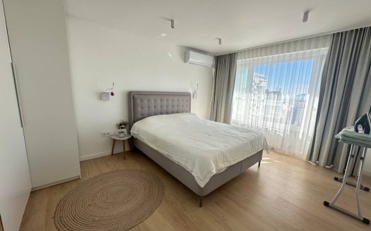 Варна, чайка — четырехкомнатная квартира с видом на море