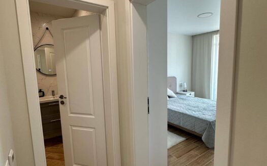 Трехкомнатный апартамент класса люкс на первой линии моря — Oasis, Равда