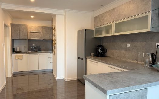 Варна, комплекс Rozali — трехкомнатная квартира с видом на море