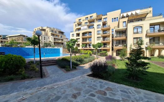 Студія біля моря для життя та оренди - Святий Влас, комплекс Sorento Sole Mare